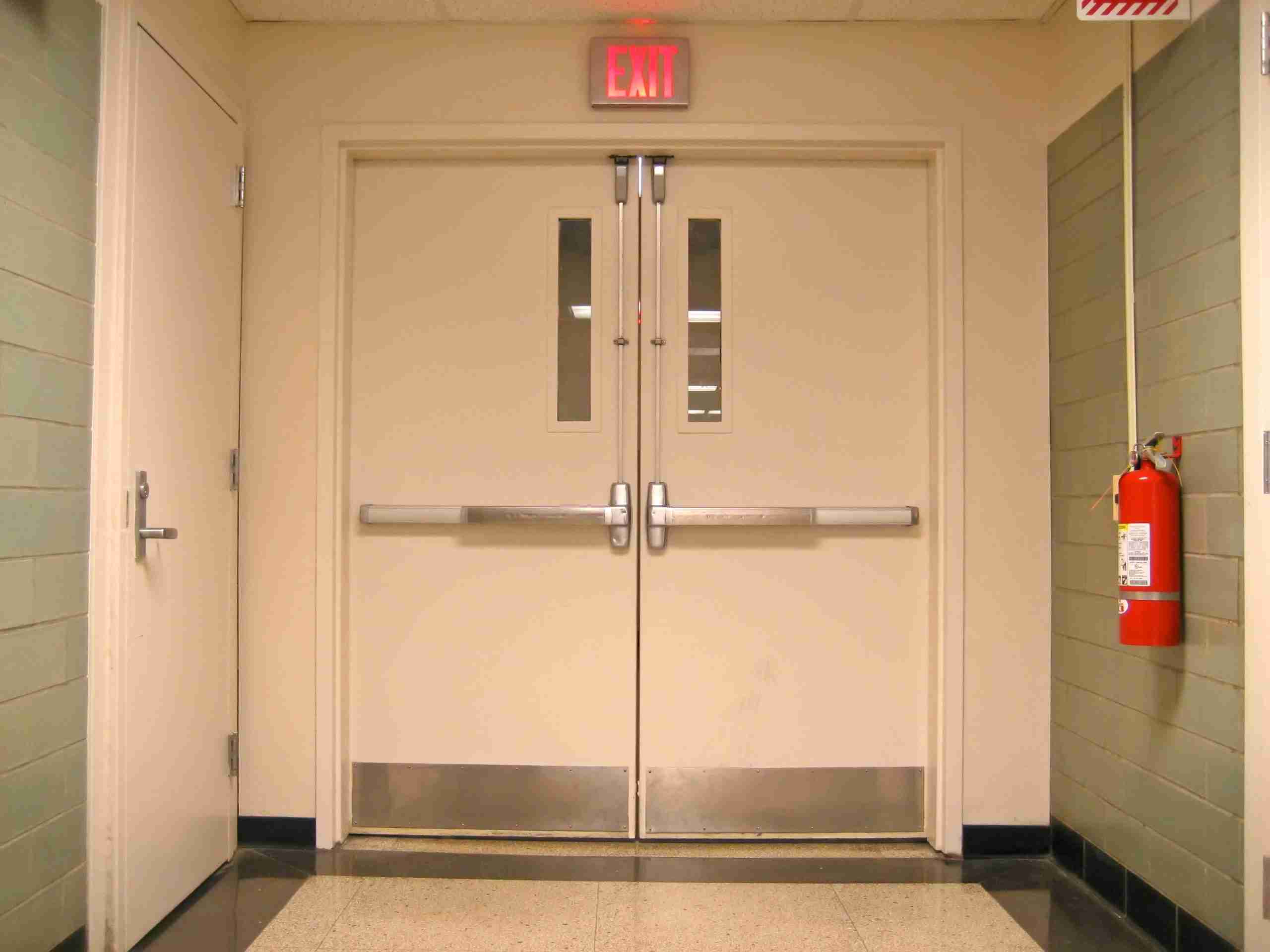 egress devices - emergency exit doors