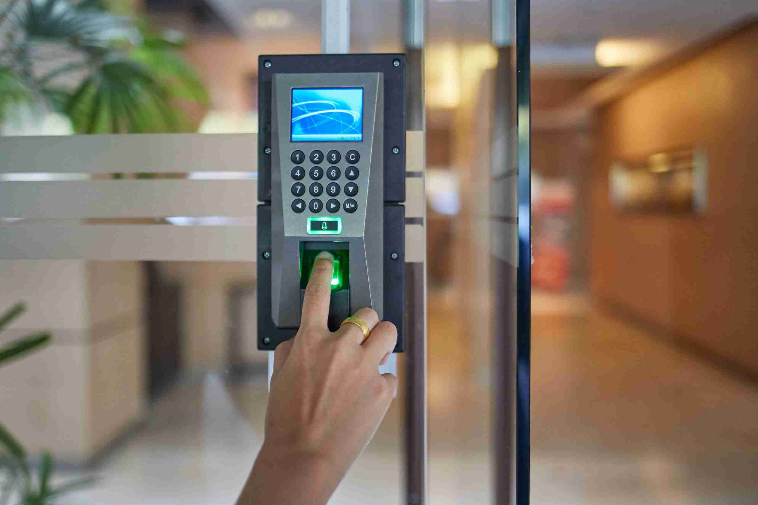 access control system reader with keypad and biometric fingerprint